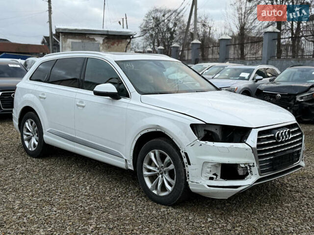 Белый Ауди Ку 7, объемом двигателя 3 л и пробегом 160 тыс. км за 21000 $, фото 5 на Automoto.ua