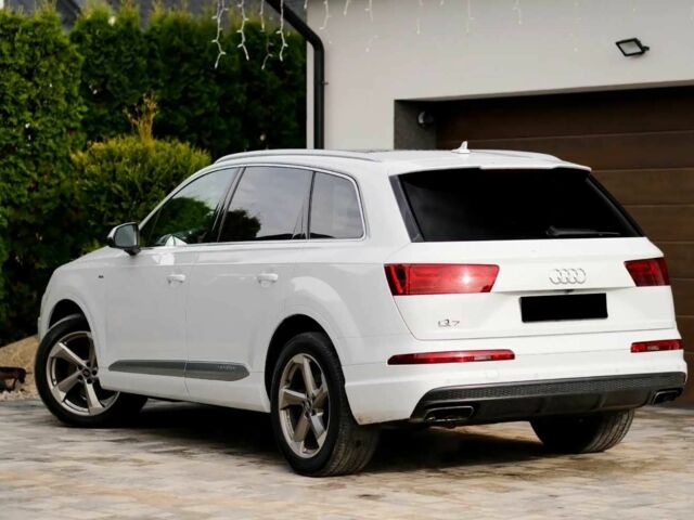 Белый Ауди Ку 7, объемом двигателя 3 л и пробегом 77 тыс. км за 23600 $, фото 5 на Automoto.ua