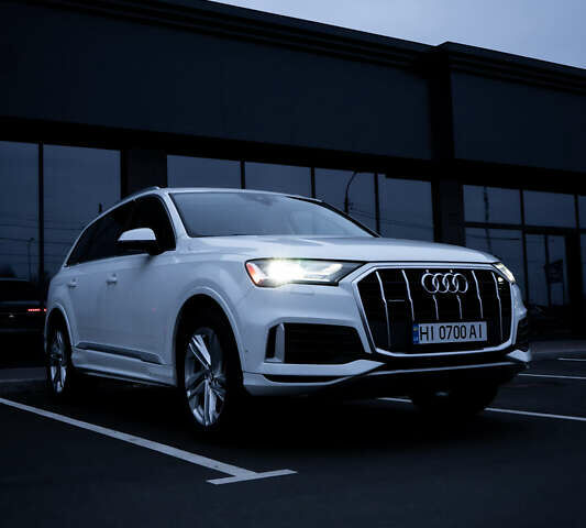 Белый Ауди Ку 7, объемом двигателя 3 л и пробегом 190 тыс. км за 43500 $, фото 3 на Automoto.ua