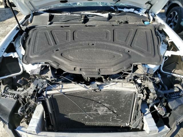 Белый Ауди Ку 7, объемом двигателя 3 л и пробегом 101 тыс. км за 22000 $, фото 11 на Automoto.ua