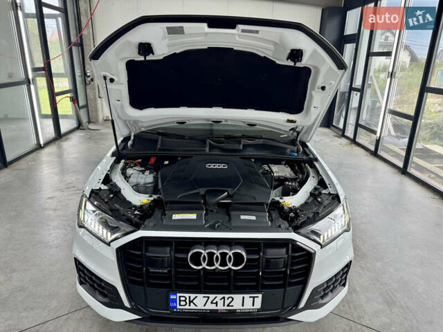 Білий Ауді Ку 7, об'ємом двигуна 3 л та пробігом 114 тис. км за 55500 $, фото 8 на Automoto.ua
