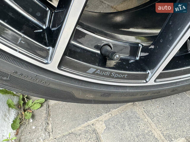 Белый Ауди Ку 7, объемом двигателя 3 л и пробегом 79 тыс. км за 41000 $, фото 11 на Automoto.ua