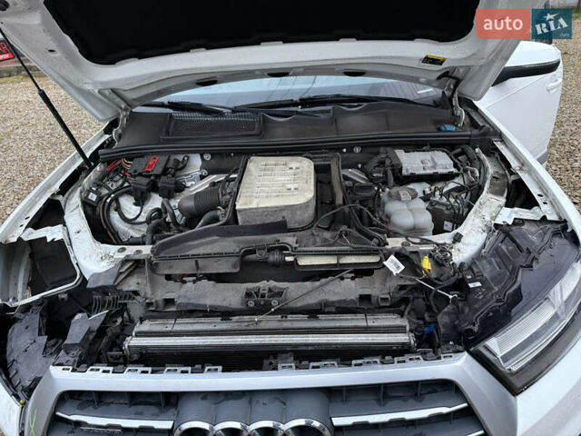 Белый Ауди Ку 7, объемом двигателя 3 л и пробегом 160 тыс. км за 21000 $, фото 36 на Automoto.ua