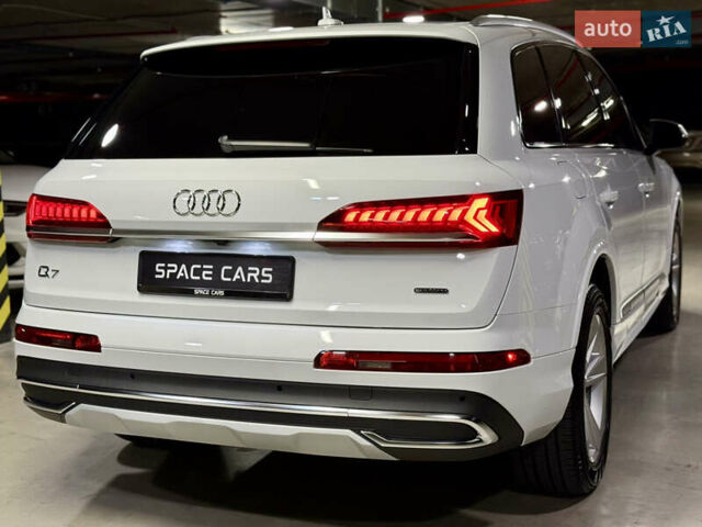 Ауді Ку 7 2019 у Києві на Automoto.ua Білий Ауді Ку 7, об'ємом двигуна 3 л та пробігом 15 тис. км за 51000 $, фото 14 на Automoto.ua