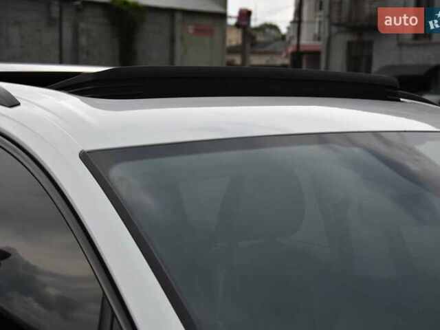 Белый Ауди Ку 7, объемом двигателя 3 л и пробегом 169 тыс. км за 29950 $, фото 20 на Automoto.ua