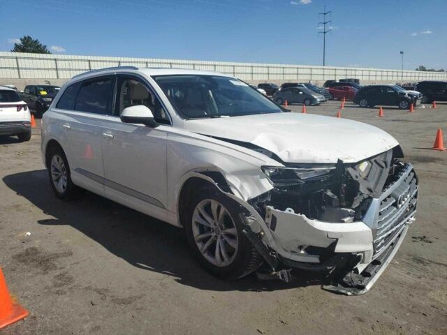 Ауди Ку 7 2019 в Львове на Automoto.ua Белый Ауди Ку 7, объемом двигателя 3 л и пробегом 166 тыс. км за 17900 $, фото 2 на Automoto.ua