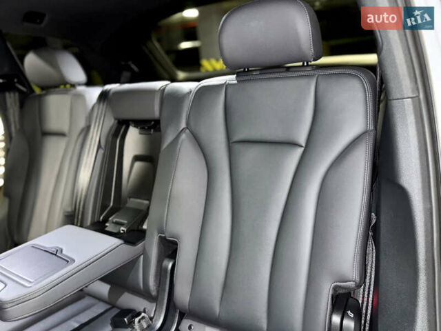 Білий Ауді Ку 7, об'ємом двигуна 3 л та пробігом 15 тис. км за 49000 $, фото 22 на Automoto.ua
