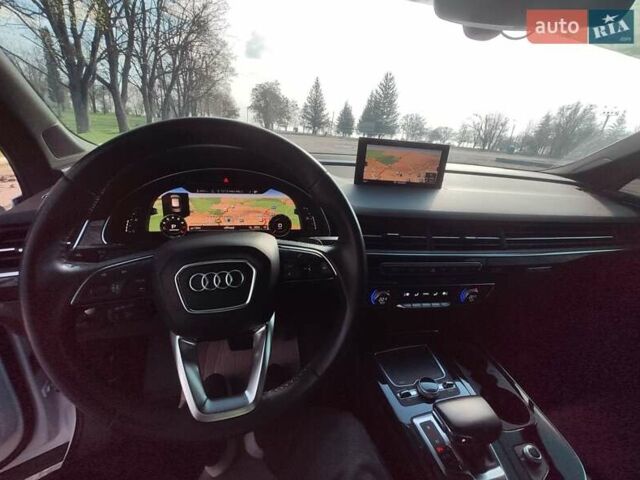 Білий Ауді Ку 7, об'ємом двигуна 3 л та пробігом 99 тис. км за 46300 $, фото 6 на Automoto.ua