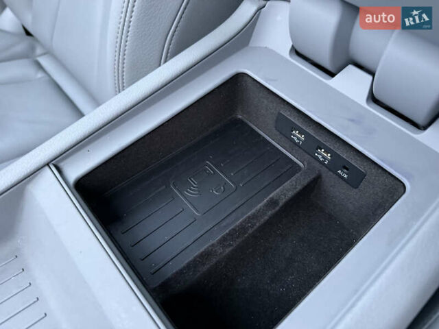 Белый Ауди Ку 7, объемом двигателя 3 л и пробегом 160 тыс. км за 21000 $, фото 41 на Automoto.ua