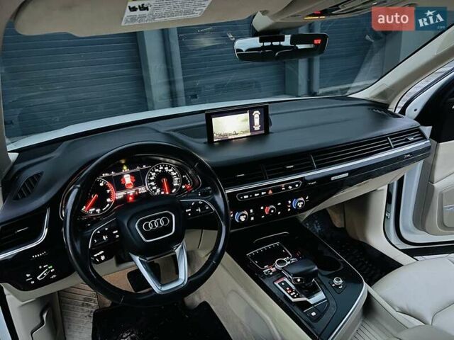 Білий Ауді Ку 7, об'ємом двигуна 3 л та пробігом 210 тис. км за 19999 $, фото 26 на Automoto.ua