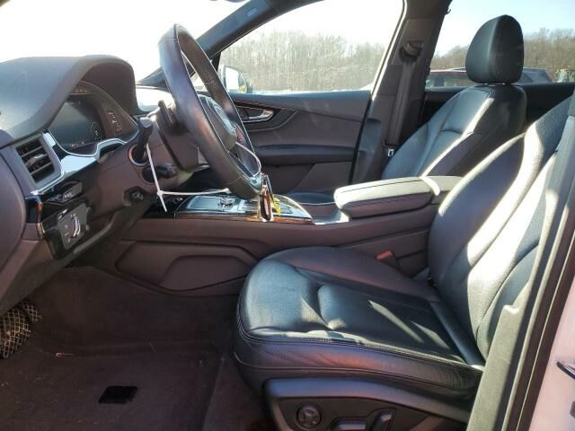 Белый Ауди Ку 7, объемом двигателя 3 л и пробегом 101 тыс. км за 22000 $, фото 6 на Automoto.ua