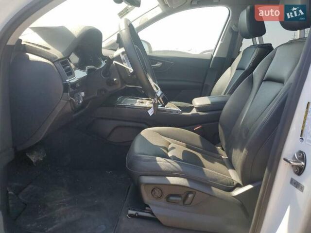 Білий Ауді Ку 7, об'ємом двигуна 3 л та пробігом 50 тис. км за 10500 $, фото 6 на Automoto.ua