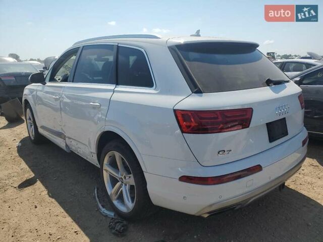 Білий Ауді Ку 7, об'ємом двигуна 3 л та пробігом 50 тис. км за 10500 $, фото 1 на Automoto.ua