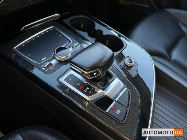 Белый Ауди Ку 7, объемом двигателя 3 л и пробегом 157 тыс. км за 35700 $, фото 23 на Automoto.ua