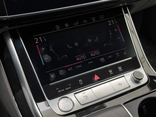 Белый Ауди Ку 7, объемом двигателя 3 л и пробегом 113 тыс. км за 47000 $, фото 7 на Automoto.ua