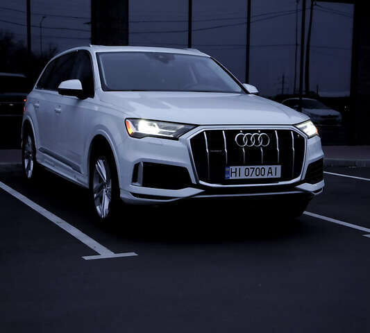 Белый Ауди Ку 7, объемом двигателя 3 л и пробегом 190 тыс. км за 43500 $, фото 1 на Automoto.ua