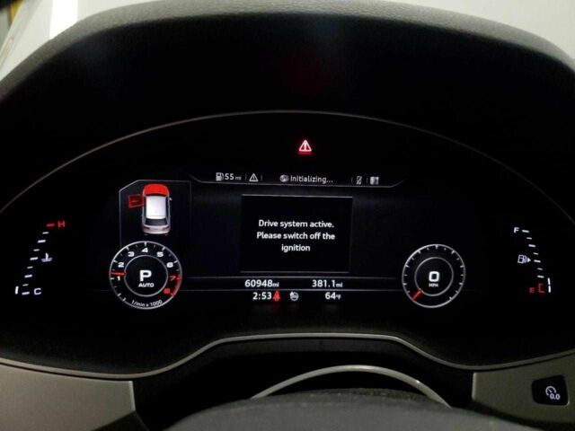 Белый Ауди Ку 7, объемом двигателя 2 л и пробегом 60 тыс. км за 10500 $, фото 8 на Automoto.ua