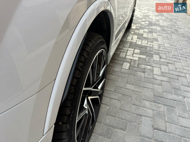 Белый Ауди Ку 7, объемом двигателя 3 л и пробегом 79 тыс. км за 41000 $, фото 12 на Automoto.ua