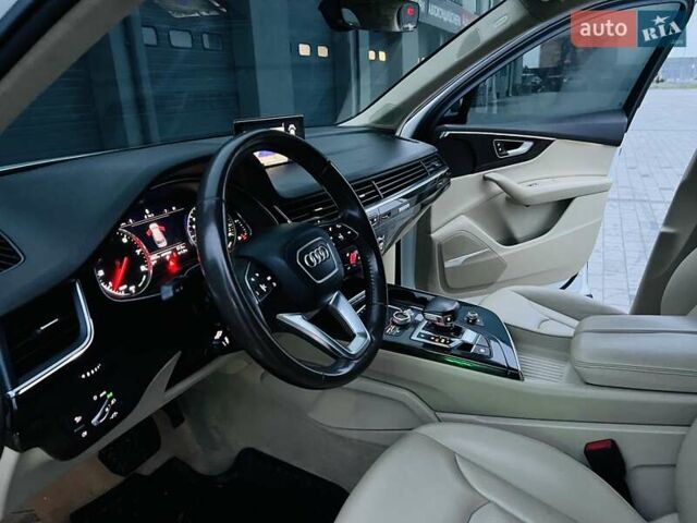 Білий Ауді Ку 7, об'ємом двигуна 3 л та пробігом 210 тис. км за 19999 $, фото 14 на Automoto.ua