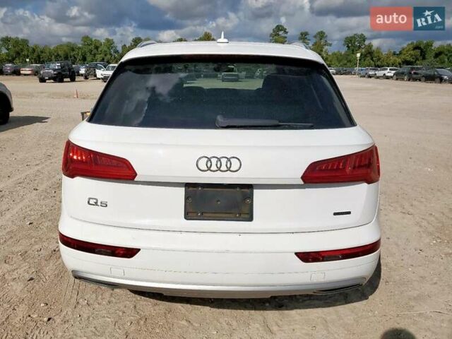 Белый Ауди Ку 7, объемом двигателя 3 л и пробегом 87 тыс. км за 9700 $, фото 5 на Automoto.ua