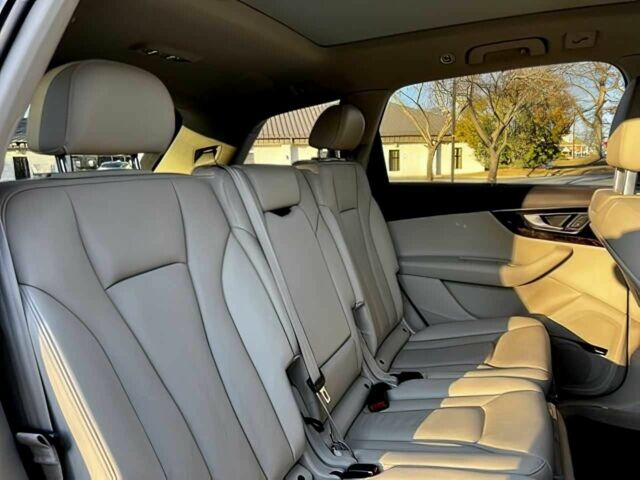 Білий Ауді Ку 7, об'ємом двигуна 3 л та пробігом 40 тис. км за 17900 $, фото 15 на Automoto.ua