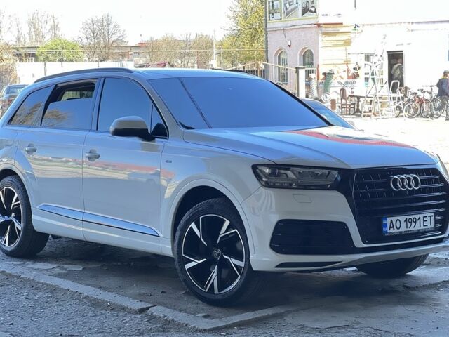 Ауди Ку 7 2019 в Мукачеве на Automoto.ua Белый Ауди Ку 7, объемом двигателя 3 л и пробегом 42 тыс. км за 34000 $, фото 10 на Automoto.ua