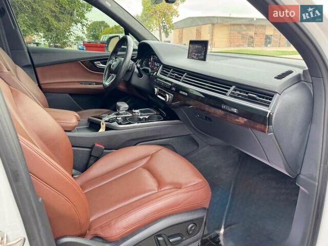 Білий Ауді Ку 7, об'ємом двигуна 3 л та пробігом 140 тис. км за 9300 $, фото 4 на Automoto.ua