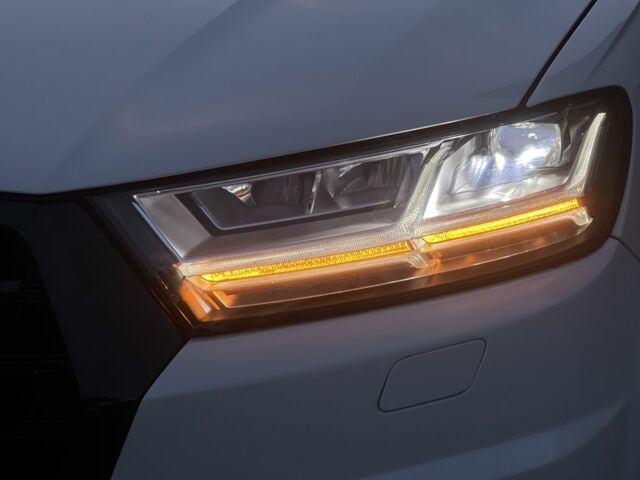 Ауди Ку 7 2019 в Мукачеве на Automoto.ua Белый Ауди Ку 7, объемом двигателя 3 л и пробегом 42 тыс. км за 34000 $, фото 3 на Automoto.ua