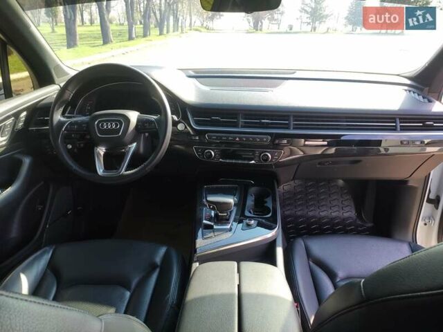 Білий Ауді Ку 7, об'ємом двигуна 3 л та пробігом 99 тис. км за 46300 $, фото 9 на Automoto.ua