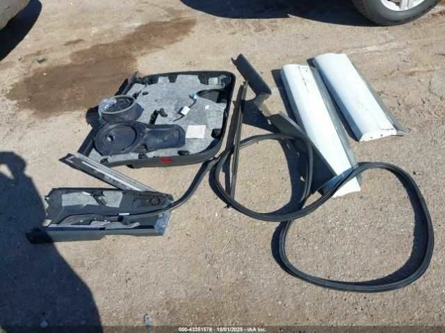 Белый Ауди Ку 7, объемом двигателя 3 л и пробегом 42 тыс. км за 7800 $, фото 11 на Automoto.ua