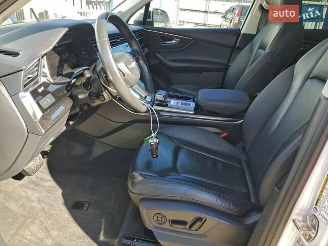 Белый Ауди Ку 7, объемом двигателя 3 л и пробегом 117 тыс. км за 18300 $, фото 6 на Automoto.ua