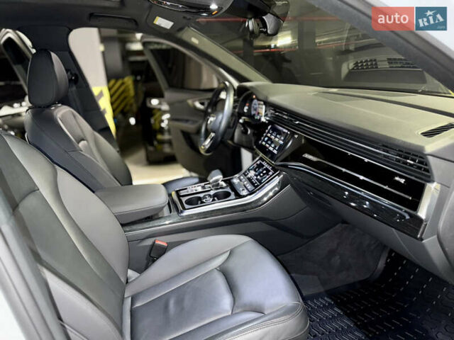 Білий Ауді Ку 7, об'ємом двигуна 3 л та пробігом 15 тис. км за 49000 $, фото 29 на Automoto.ua