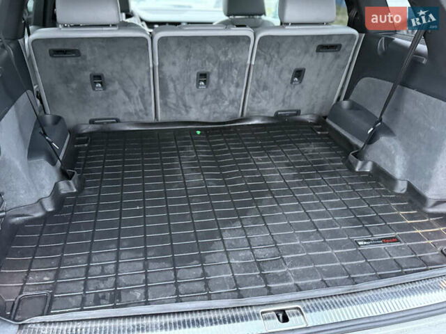 Белый Ауди Ку 7, объемом двигателя 3 л и пробегом 160 тыс. км за 21000 $, фото 31 на Automoto.ua