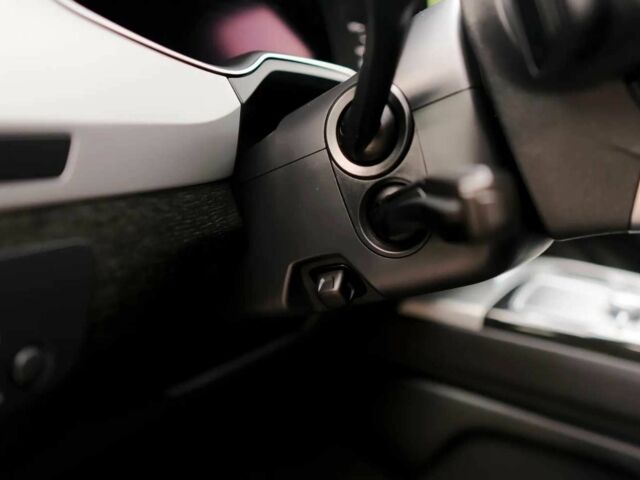 Белый Ауди Ку 7, объемом двигателя 3 л и пробегом 77 тыс. км за 23600 $, фото 17 на Automoto.ua