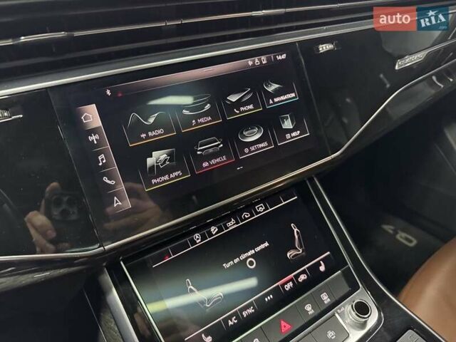 Білий Ауді Ку 7, об'ємом двигуна 1.98 л та пробігом 255 тис. км за 32000 $, фото 10 на Automoto.ua