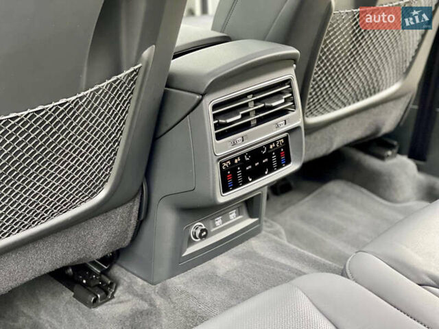 Белый Ауди Ку 7, объемом двигателя 3 л и пробегом 187 тыс. км за 46999 $, фото 18 на Automoto.ua