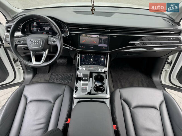 Білий Ауді Ку 7, об'ємом двигуна 3 л та пробігом 70 тис. км за 49600 $, фото 16 на Automoto.ua