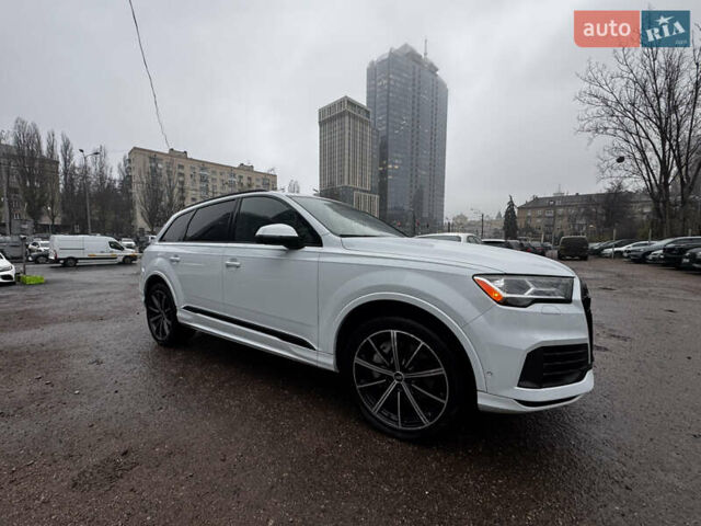 Белый Ауди Ку 7, объемом двигателя 3 л и пробегом 79 тыс. км за 56000 $, фото 4 на Automoto.ua