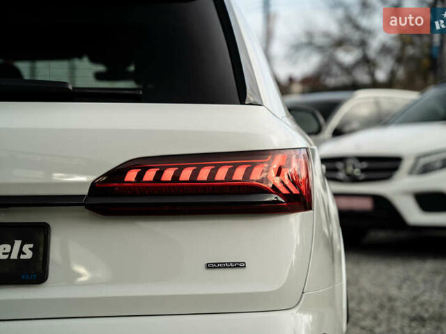 Белый Ауди Ку 7, объемом двигателя 3 л и пробегом 51 тыс. км за 53900 $, фото 8 на Automoto.ua