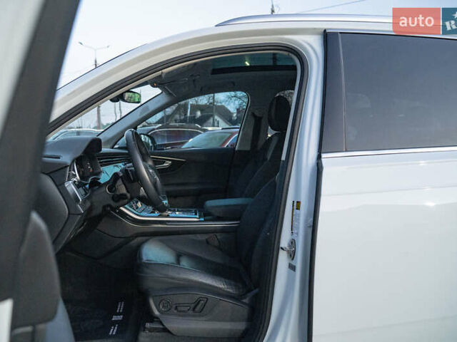 Белый Ауди Ку 7, объемом двигателя 3 л и пробегом 111 тыс. км за 46700 $, фото 15 на Automoto.ua