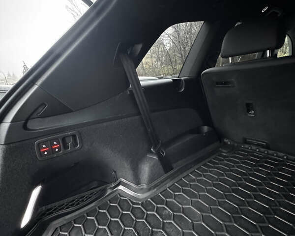 Белый Ауди Ку 7, объемом двигателя 3 л и пробегом 79 тыс. км за 56000 $, фото 13 на Automoto.ua