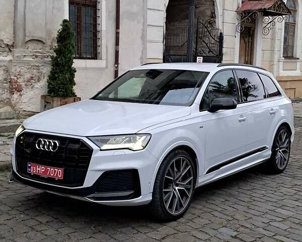 Белый Ауди Ку 7, объемом двигателя 3 л и пробегом 110 тыс. км за 62566 $, фото 5 на Automoto.ua