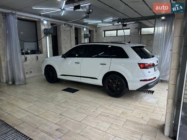 Белый Ауди Ку 7, объемом двигателя 3 л и пробегом 124 тыс. км за 45999 $, фото 8 на Automoto.ua