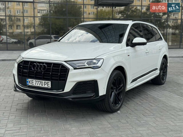 Білий Ауді Ку 7, об'ємом двигуна 3 л та пробігом 70 тис. км за 49600 $, фото 3 на Automoto.ua