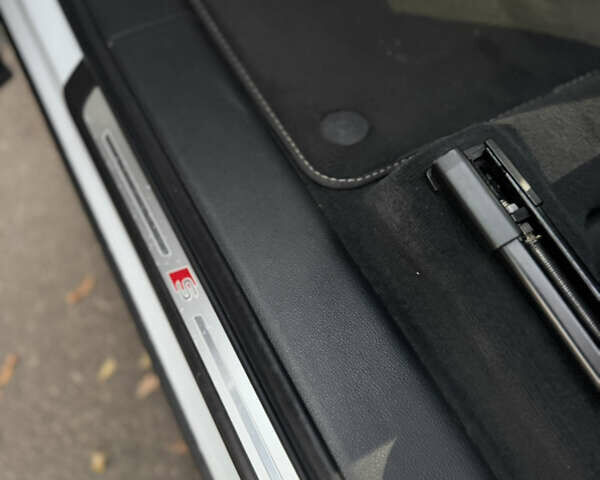 Білий Ауді Ку 7, об'ємом двигуна 3 л та пробігом 95 тис. км за 57000 $, фото 14 на Automoto.ua