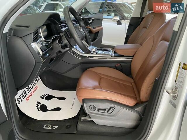 Білий Ауді Ку 7, об'ємом двигуна 3 л та пробігом 80 тис. км за 44500 $, фото 20 на Automoto.ua
