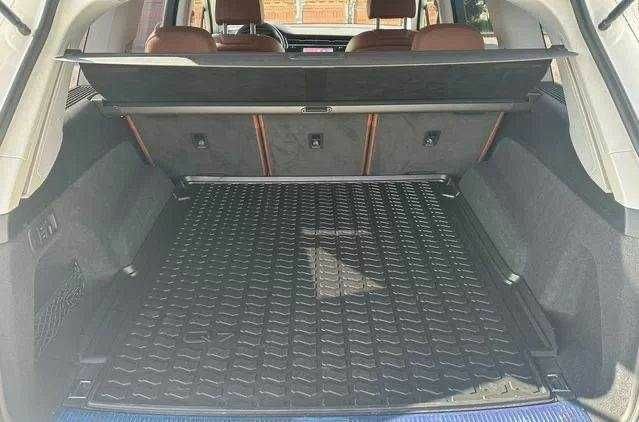 Белый Ауди Ку 7, объемом двигателя 0 л и пробегом 58 тыс. км за 41500 $, фото 10 на Automoto.ua