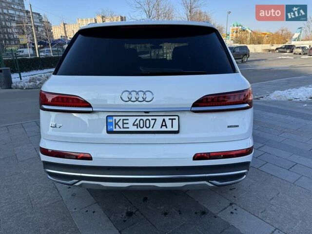 Белый Ауди Ку 7, объемом двигателя 1.98 л и пробегом 255 тыс. км за 34800 $, фото 5 на Automoto.ua