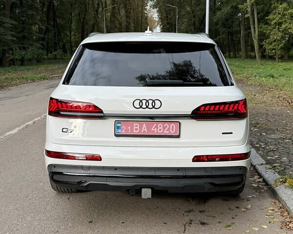 Білий Ауді Ку 7, об'ємом двигуна 3 л та пробігом 50 тис. км за 55900 $, фото 5 на Automoto.ua