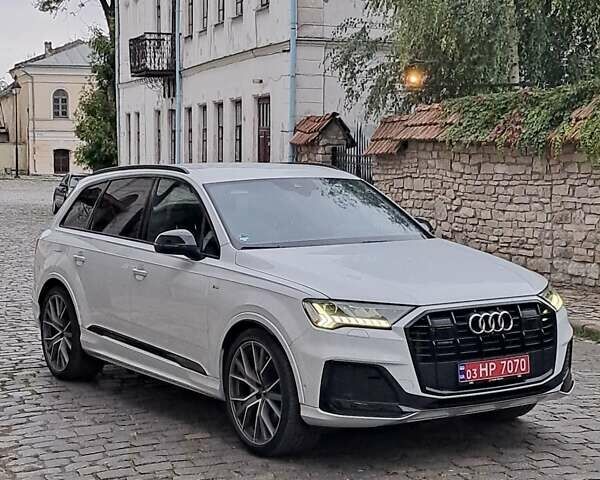 Белый Ауди Ку 7, объемом двигателя 3 л и пробегом 110 тыс. км за 62566 $, фото 8 на Automoto.ua